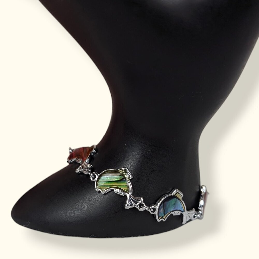 Jumping Fish Dyed Abalone Bracelet